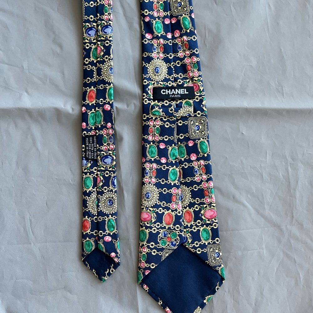 Jewel tie - Picture 2 of 12